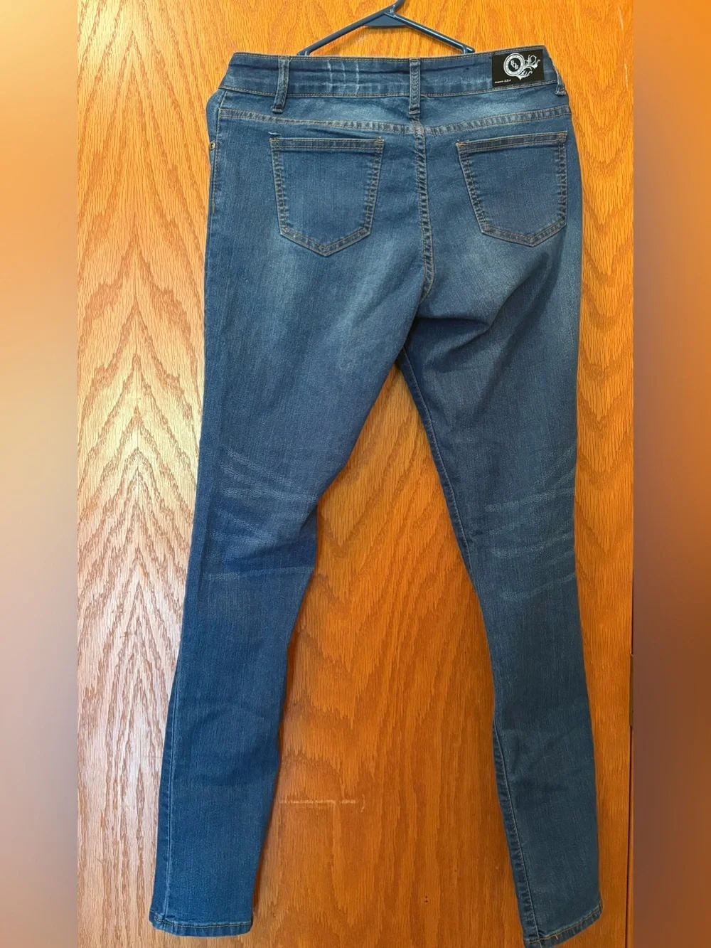 Dark Blue Distressed Skinny Jeans